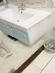 杭州可约，优质极品学生妹 【小阿寸】土豪哥的私家玩物，玲珑有致的身材，粉嫩肥美的鲍鱼，干一炮不虚此生